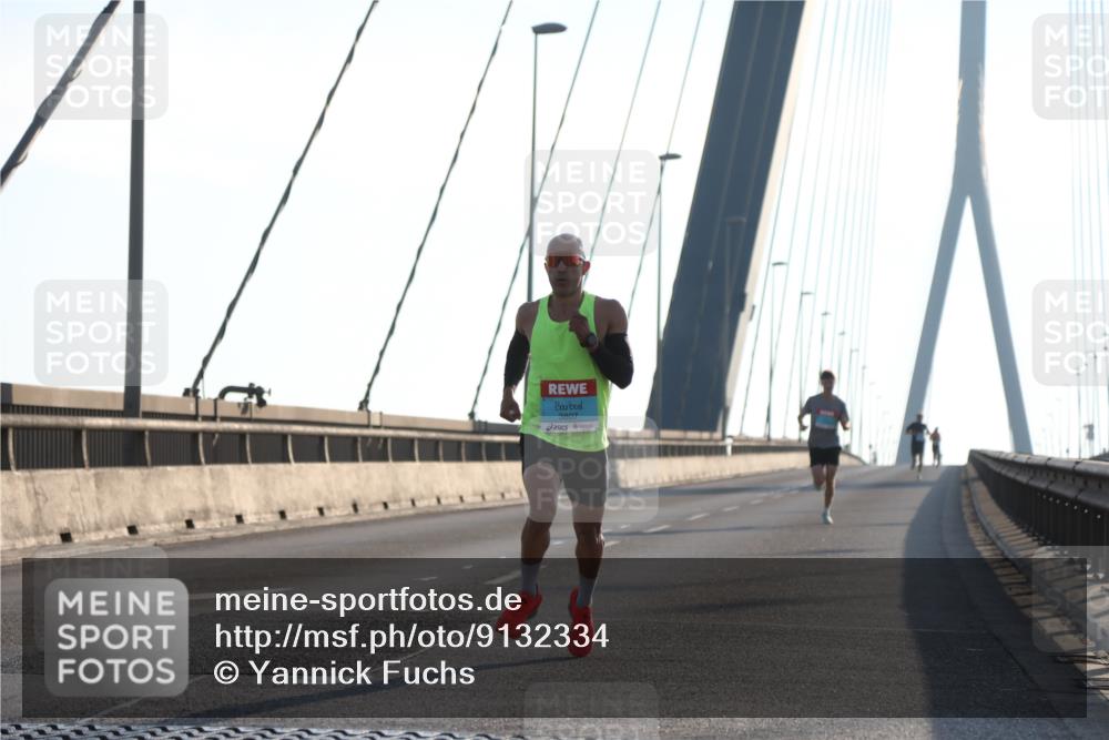 03.10.2025 - Köhlbrandbrückenlauf Yannick Fuchs http://msf.ph/oto/9132334 03.10.2025 08:17:47 Position 1 3807 meine-sportfotos.de