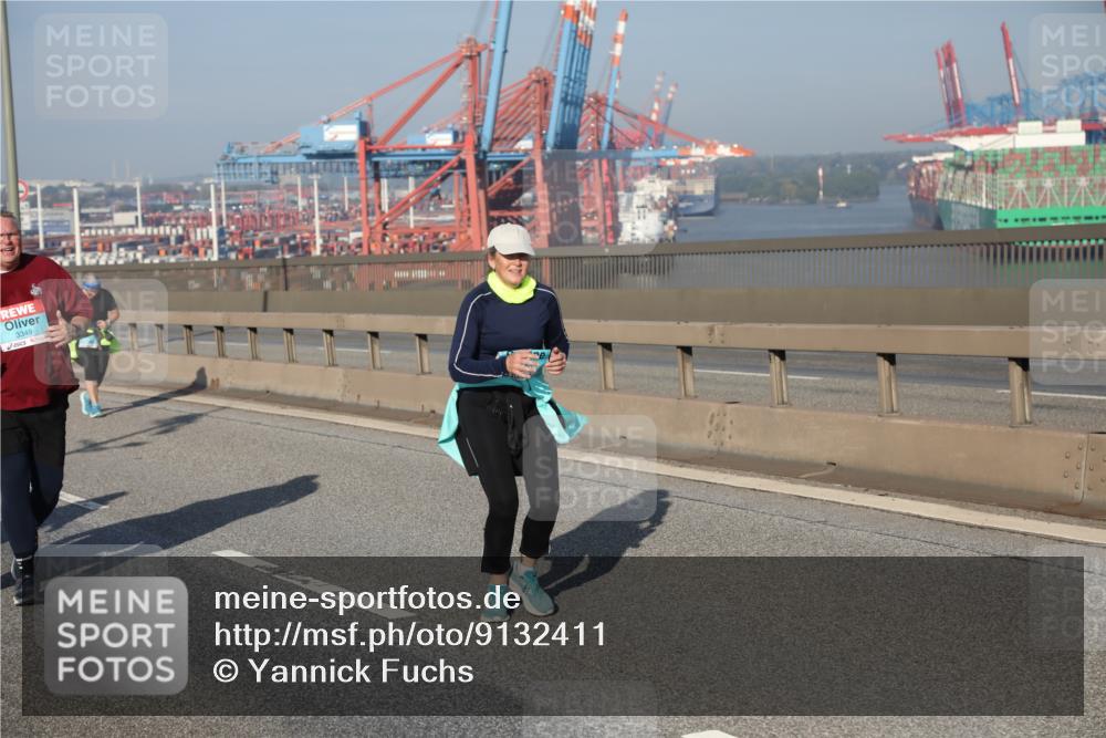 03.10.2025 - Köhlbrandbrückenlauf Yannick Fuchs http://msf.ph/oto/9132411 03.10.2025 09:04:31 Position 2 3349 meine-sportfotos.de