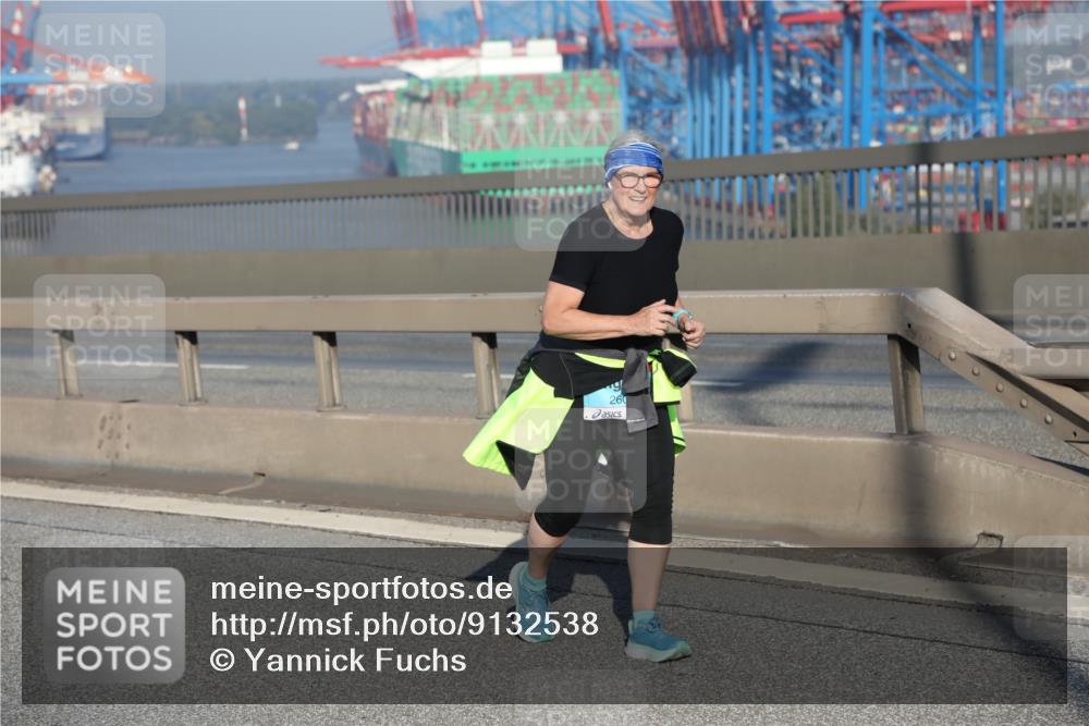 03.10.2025 - Köhlbrandbrückenlauf Yannick Fuchs http://msf.ph/oto/9132538 03.10.2025 09:04:41 Position 2 6, 260 meine-sportfotos.de