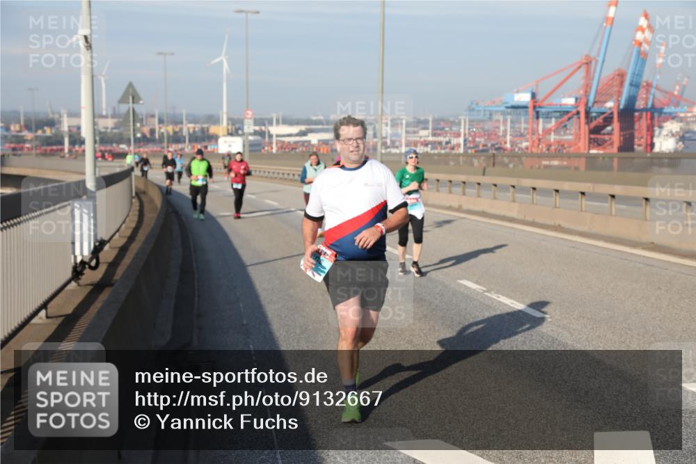 03.10.2025 - Köhlbrandbrückenlauf Yannick Fuchs http://msf.ph/oto/9132667 03.10.2025 09:04:57 Position 2  meine-sportfotos.de