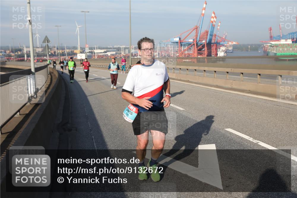 03.10.2025 - Köhlbrandbrückenlauf Yannick Fuchs http://msf.ph/oto/9132672 03.10.2025 09:04:59 Position 2 2485 meine-sportfotos.de