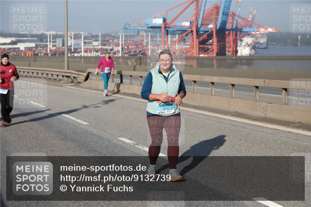 03.10.2025 - Köhlbrandbrückenlauf Yannick Fuchs http://msf.ph/oto/9132739 03.10.2025 09:05:04 Position 2 2515 meine-sportfotos.de