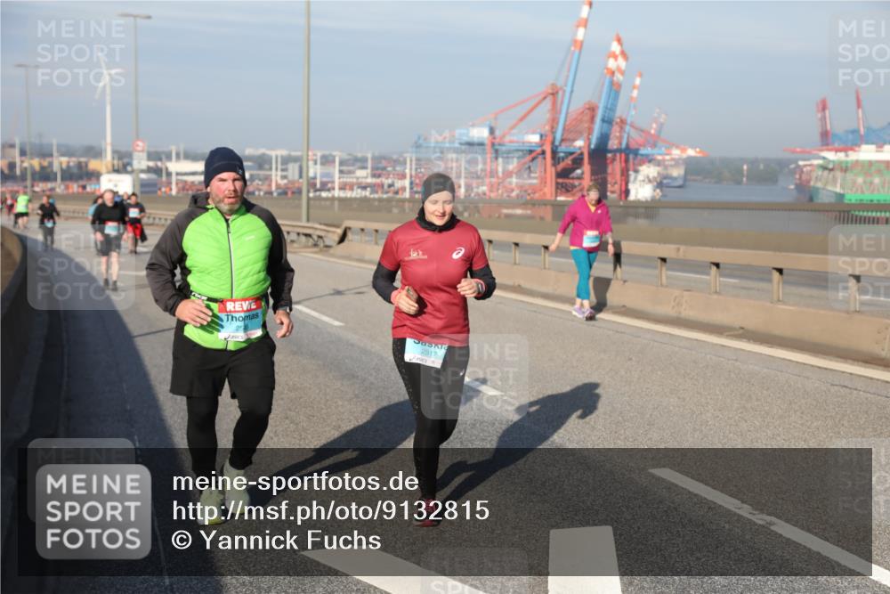 03.10.2025 - Köhlbrandbrückenlauf Yannick Fuchs http://msf.ph/oto/9132815 03.10.2025 09:05:09 Position 2 2517 meine-sportfotos.de