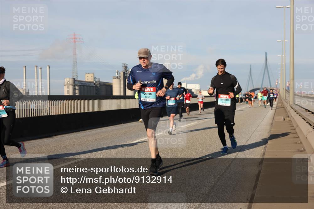 03.10.2025 - Köhlbrandbrückenlauf Lena Gebhardt http://msf.ph/oto/9132914 03.10.2025 09:50:48 Position 2 1250, 1089 meine-sportfotos.de