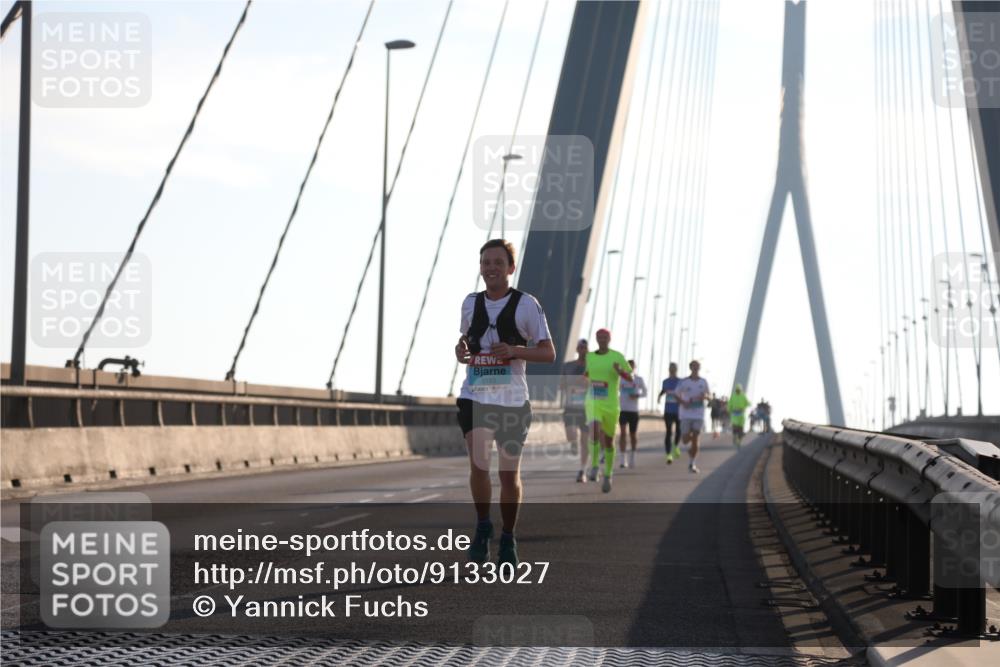 03.10.2025 - Köhlbrandbrückenlauf Yannick Fuchs http://msf.ph/oto/9133027 03.10.2025 08:19:53 Position 1  meine-sportfotos.de