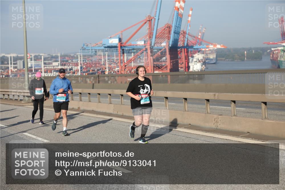03.10.2025 - Köhlbrandbrückenlauf Yannick Fuchs http://msf.ph/oto/9133041 03.10.2025 09:05:32 Position 2  meine-sportfotos.de