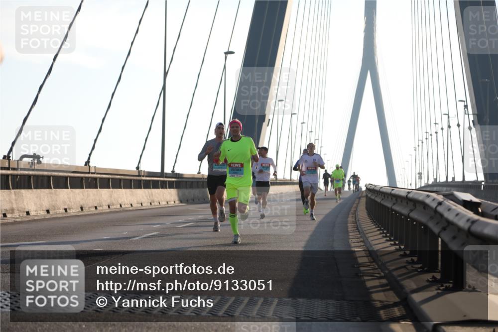 03.10.2025 - Köhlbrandbrückenlauf Yannick Fuchs http://msf.ph/oto/9133051 03.10.2025 08:19:56 Position 1  meine-sportfotos.de