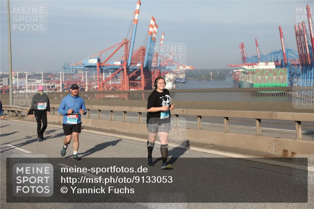 03.10.2025 - Köhlbrandbrückenlauf Yannick Fuchs http://msf.ph/oto/9133053 03.10.2025 09:05:34 Position 2  meine-sportfotos.de