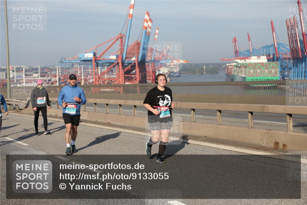 03.10.2025 - Köhlbrandbrückenlauf Yannick Fuchs http://msf.ph/oto/9133055 03.10.2025 09:05:34 Position 2  meine-sportfotos.de