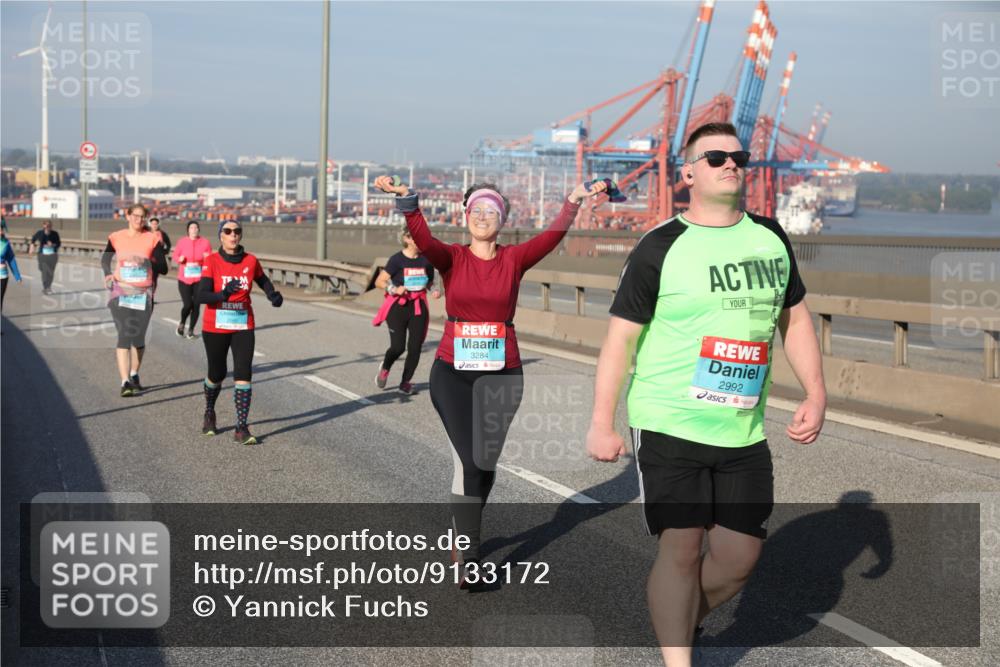 03.10.2025 - Köhlbrandbrückenlauf Yannick Fuchs http://msf.ph/oto/9133172 03.10.2025 09:05:42 Position 2 3284, 2992 meine-sportfotos.de