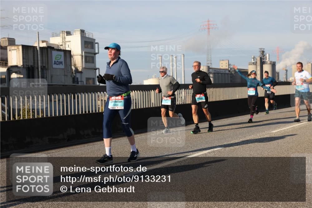 03.10.2025 - Köhlbrandbrückenlauf Lena Gebhardt http://msf.ph/oto/9133231 03.10.2025 09:51:07 Position 2 1364 meine-sportfotos.de
