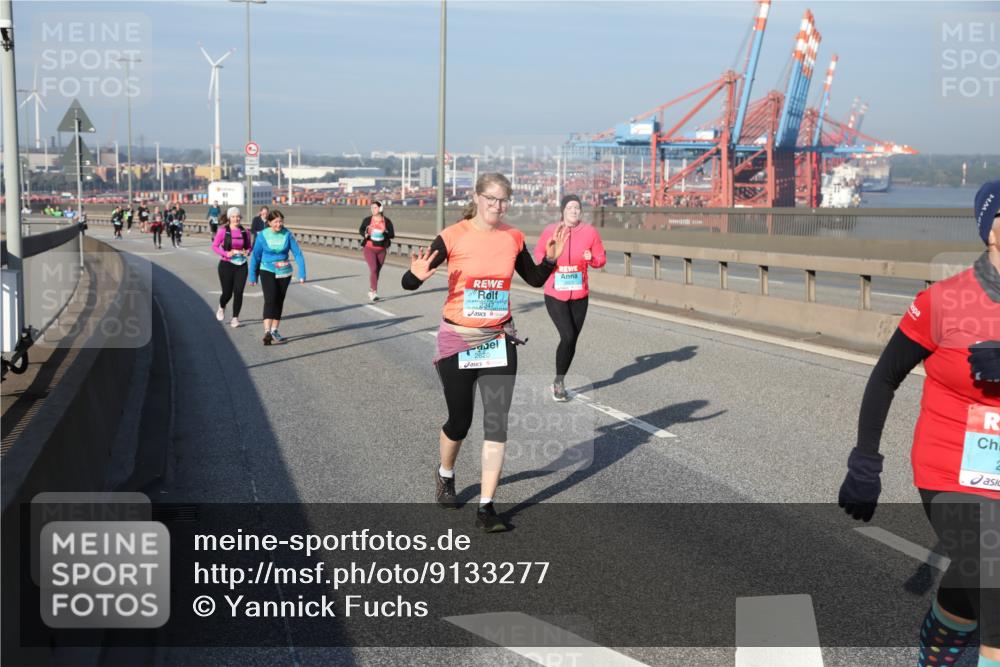 03.10.2025 - Köhlbrandbrückenlauf Yannick Fuchs http://msf.ph/oto/9133277 03.10.2025 09:05:48 Position 2 2620 meine-sportfotos.de