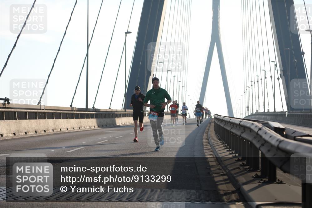 03.10.2025 - Köhlbrandbrückenlauf Yannick Fuchs http://msf.ph/oto/9133299 03.10.2025 08:20:09 Position 1  meine-sportfotos.de