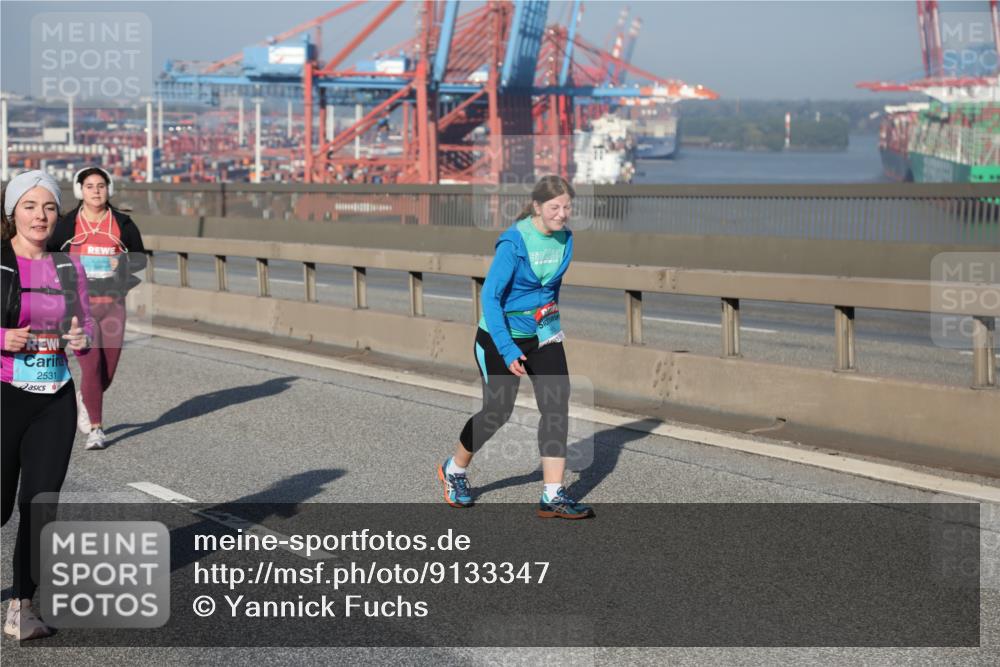 03.10.2025 - Köhlbrandbrückenlauf Yannick Fuchs http://msf.ph/oto/9133347 03.10.2025 09:05:54 Position 2 2531 meine-sportfotos.de