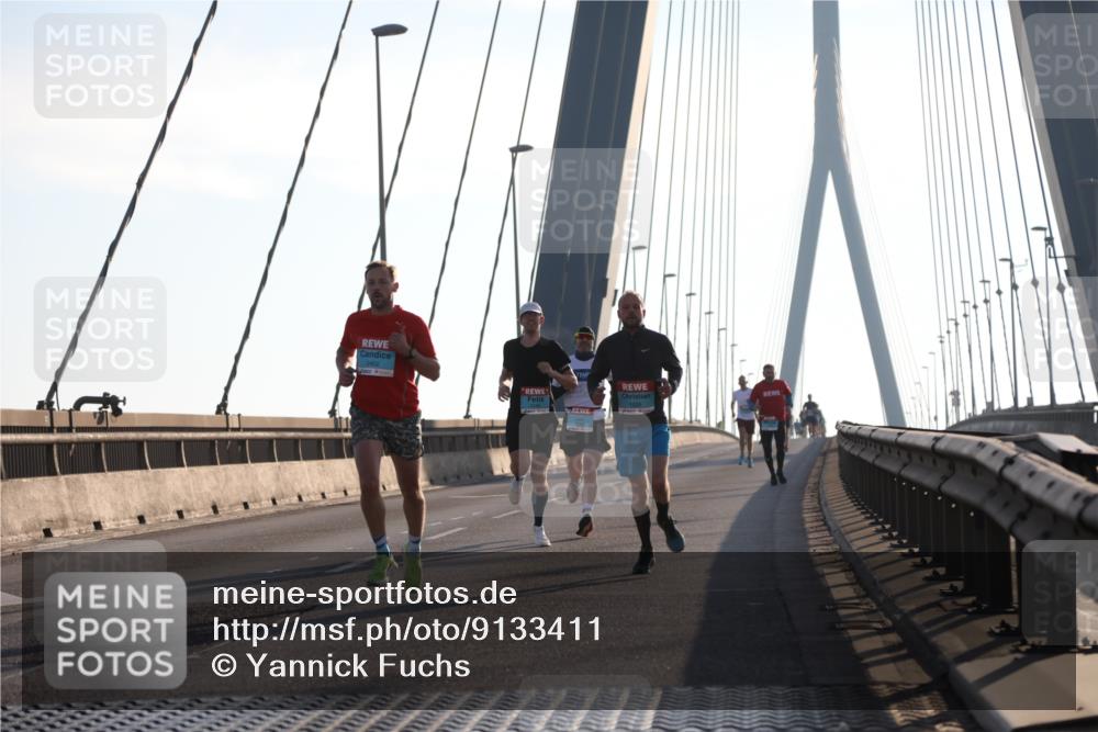 03.10.2025 - Köhlbrandbrückenlauf Yannick Fuchs http://msf.ph/oto/9133411 03.10.2025 08:20:18 Position 1  meine-sportfotos.de