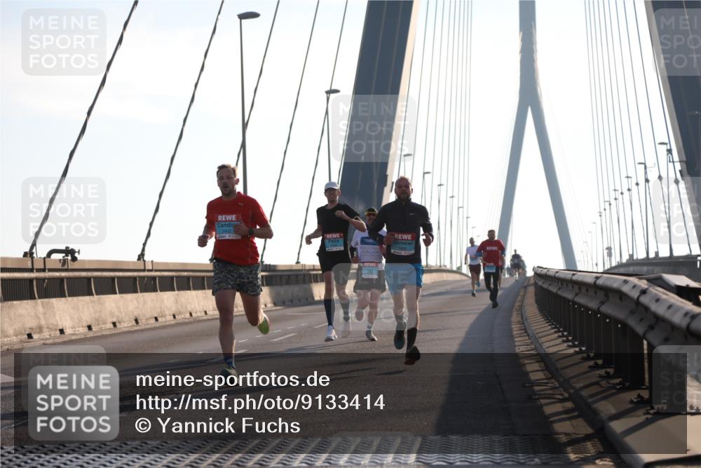 03.10.2025 - Köhlbrandbrückenlauf Yannick Fuchs http://msf.ph/oto/9133414 03.10.2025 08:20:18 Position 1  meine-sportfotos.de