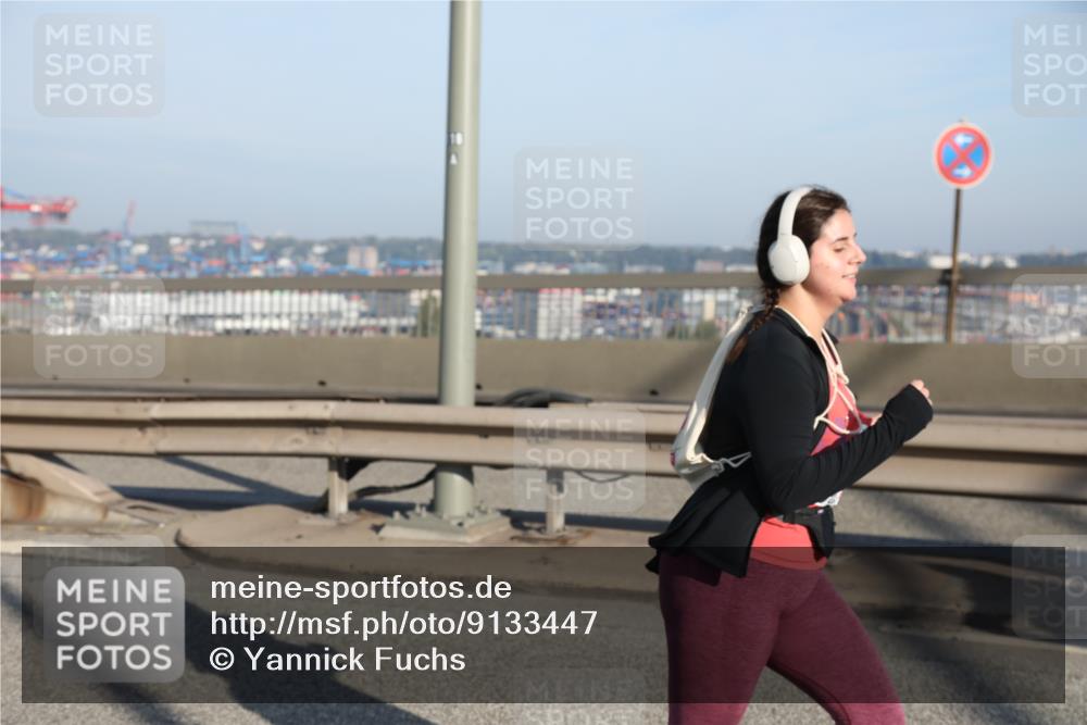 03.10.2025 - Köhlbrandbrückenlauf Yannick Fuchs http://msf.ph/oto/9133447 03.10.2025 09:06:00 Position 2  meine-sportfotos.de