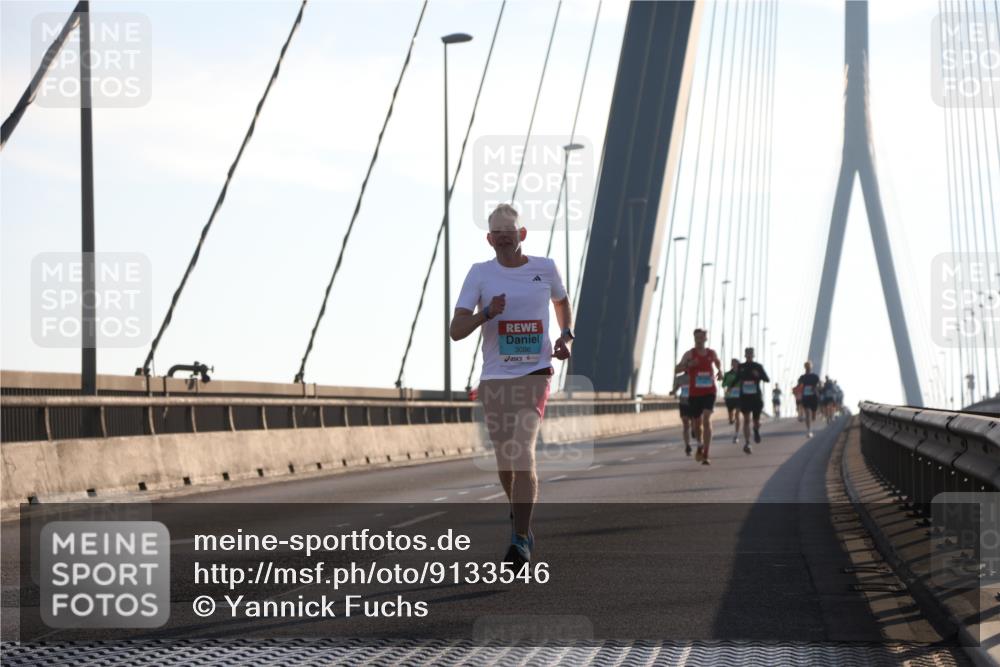 03.10.2025 - Köhlbrandbrückenlauf Yannick Fuchs http://msf.ph/oto/9133546 03.10.2025 08:20:29 Position 1  meine-sportfotos.de