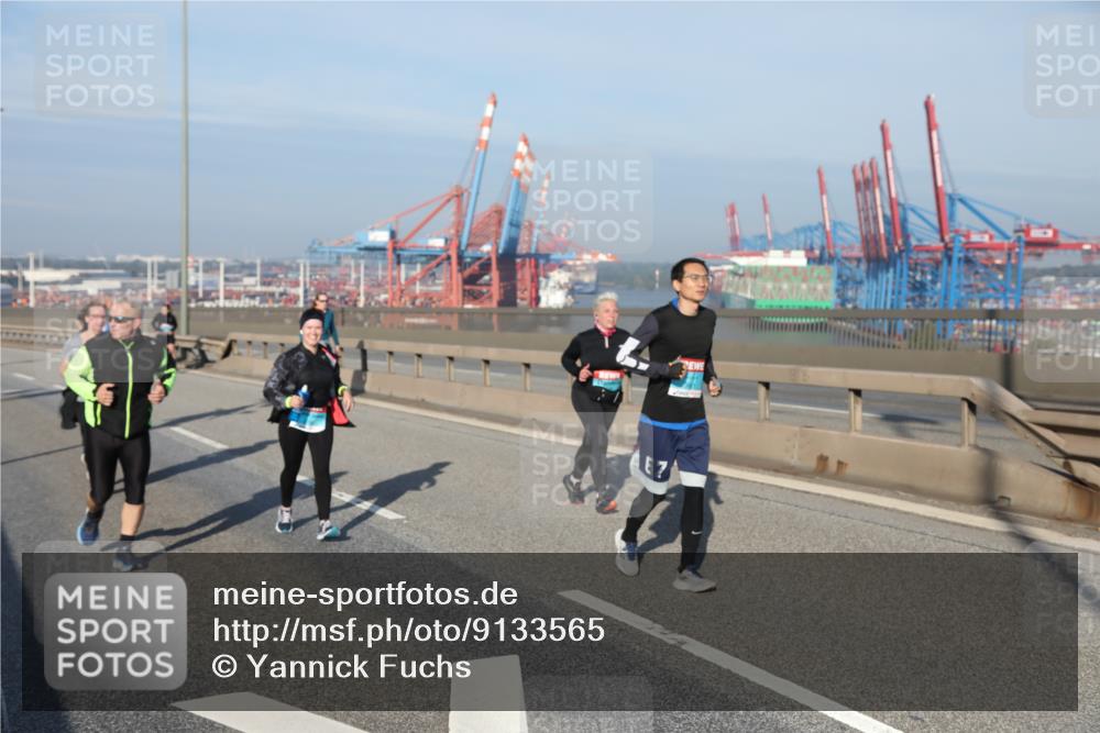 03.10.2025 - Köhlbrandbrückenlauf Yannick Fuchs http://msf.ph/oto/9133565 03.10.2025 09:06:21 Position 2  meine-sportfotos.de
