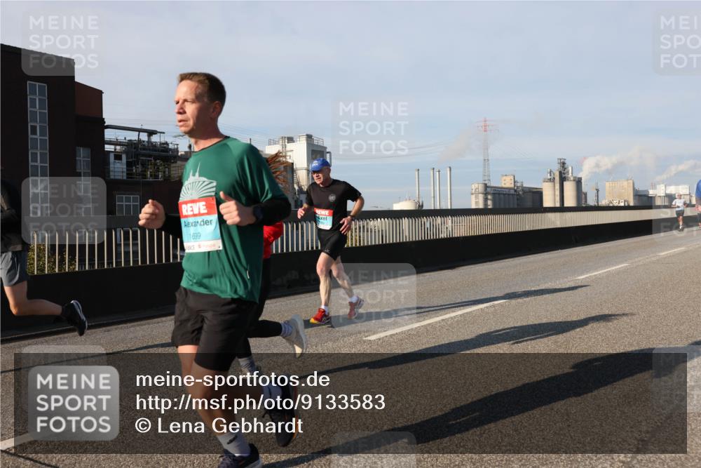 03.10.2025 - Köhlbrandbrückenlauf Lena Gebhardt http://msf.ph/oto/9133583 03.10.2025 09:51:31 Position 2 1699 meine-sportfotos.de