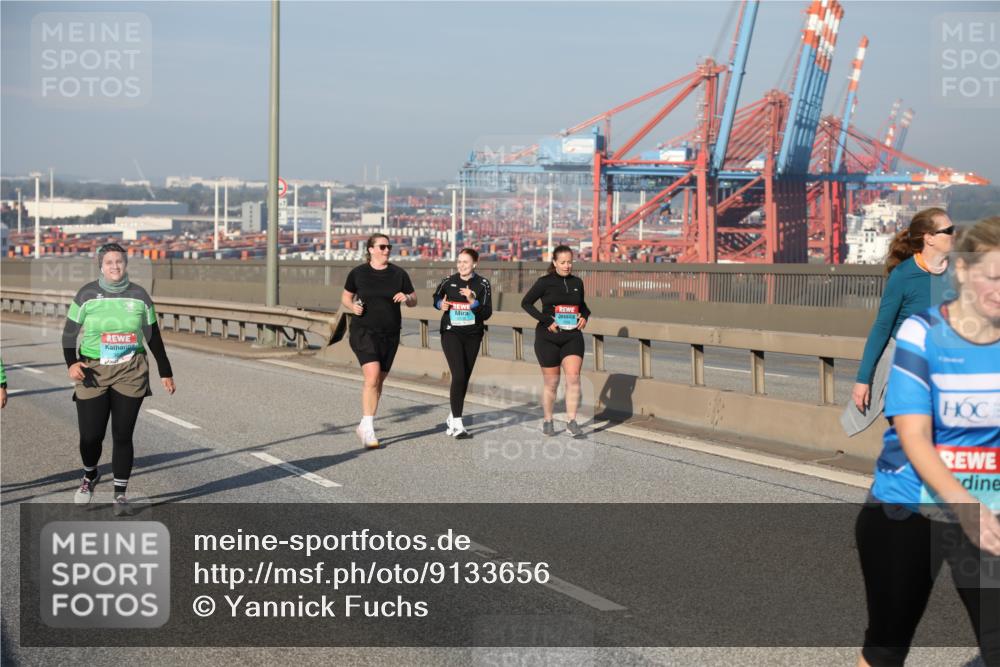 03.10.2025 - Köhlbrandbrückenlauf Yannick Fuchs http://msf.ph/oto/9133656 03.10.2025 09:06:28 Position 2  meine-sportfotos.de