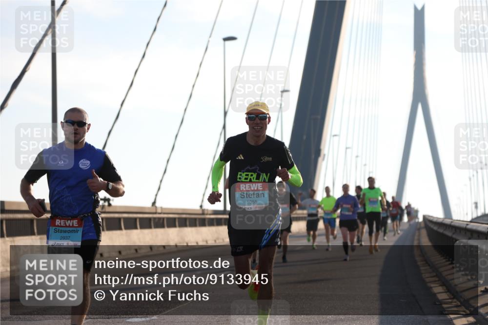 03.10.2025 - Köhlbrandbrückenlauf Yannick Fuchs http://msf.ph/oto/9133945 03.10.2025 08:21:04 Position 1 2937, 50, 1055 meine-sportfotos.de