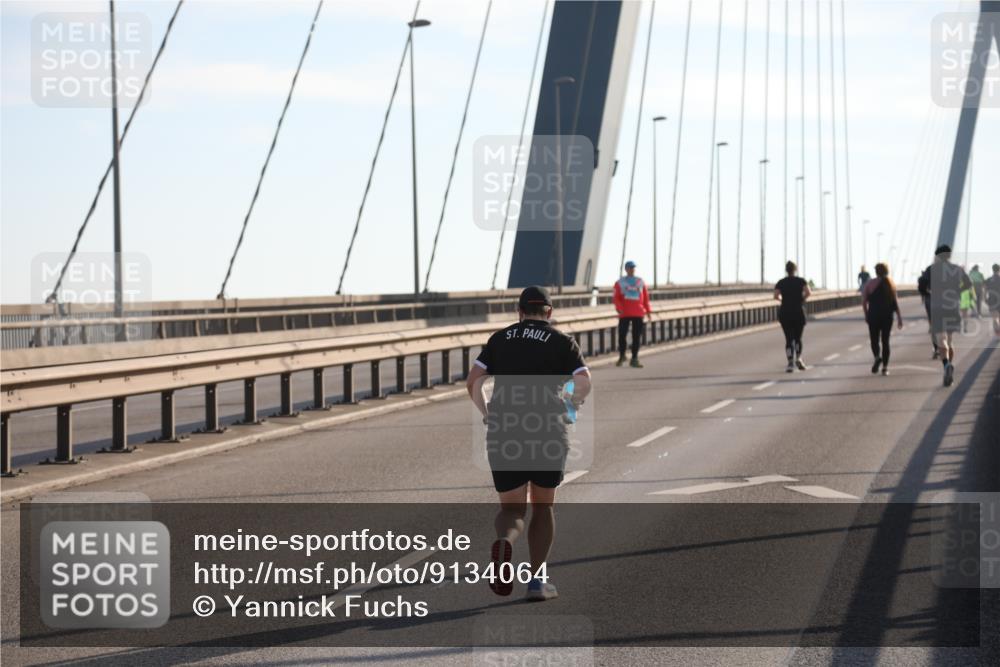 03.10.2025 - Köhlbrandbrückenlauf Yannick Fuchs http://msf.ph/oto/9134064 03.10.2025 09:07:35 Position 2  meine-sportfotos.de