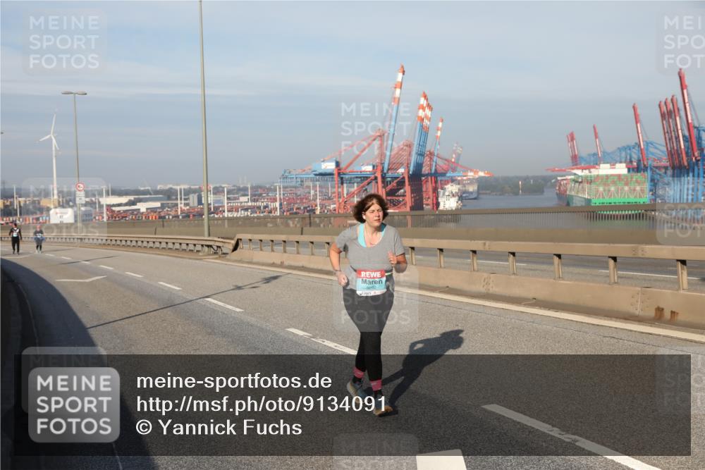 03.10.2025 - Köhlbrandbrückenlauf Yannick Fuchs http://msf.ph/oto/9134091 03.10.2025 09:07:58 Position 2  meine-sportfotos.de