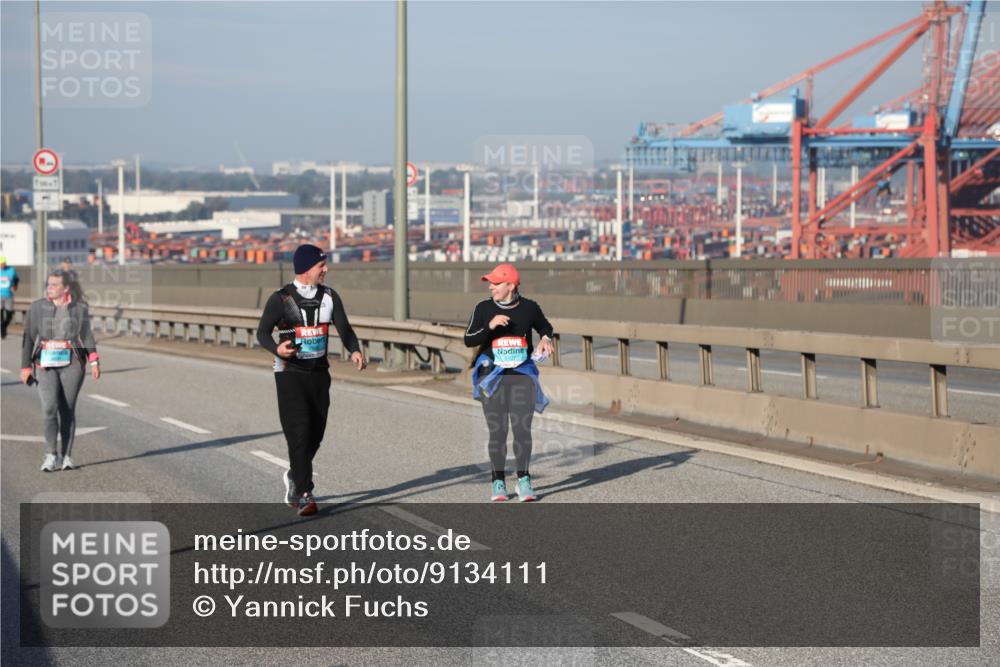 03.10.2025 - Köhlbrandbrückenlauf Yannick Fuchs http://msf.ph/oto/9134111 03.10.2025 09:08:18 Position 2 2507 meine-sportfotos.de