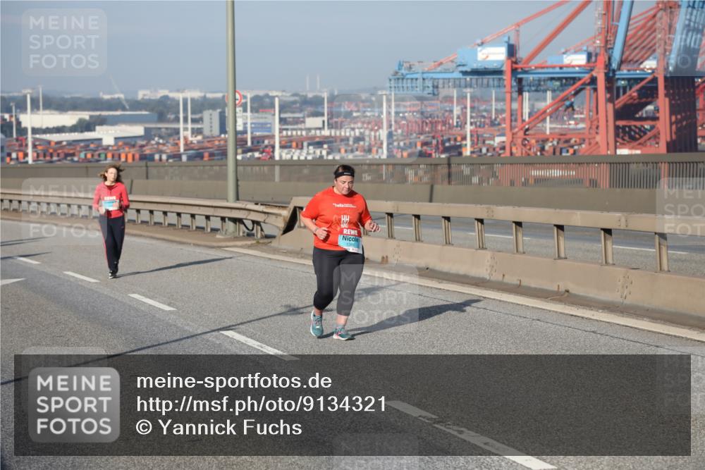 03.10.2025 - Köhlbrandbrückenlauf Yannick Fuchs http://msf.ph/oto/9134321 03.10.2025 09:09:15 Position 2 1389 meine-sportfotos.de