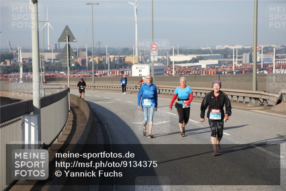 03.10.2025 - Köhlbrandbrückenlauf Yannick Fuchs http://msf.ph/oto/9134375 03.10.2025 09:09:25 Position 2  meine-sportfotos.de