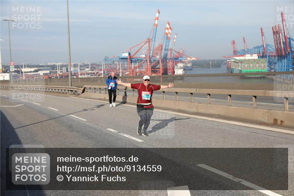 03.10.2025 - Köhlbrandbrückenlauf Yannick Fuchs http://msf.ph/oto/9134559 03.10.2025 09:09:55 Position 2  meine-sportfotos.de