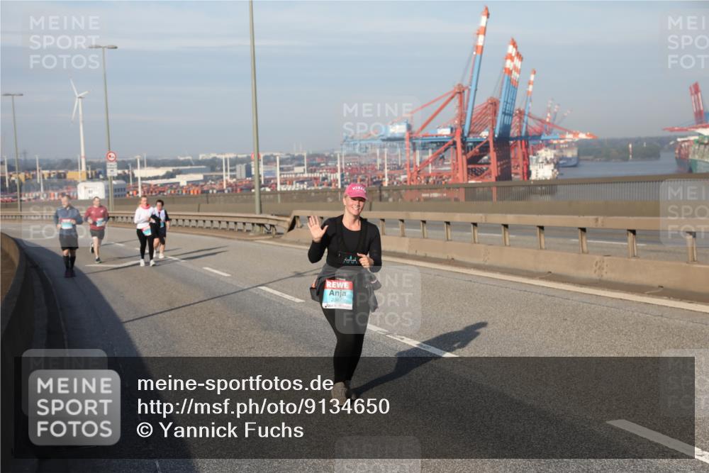 03.10.2025 - Köhlbrandbrückenlauf Yannick Fuchs http://msf.ph/oto/9134650 03.10.2025 09:10:16 Position 2  meine-sportfotos.de