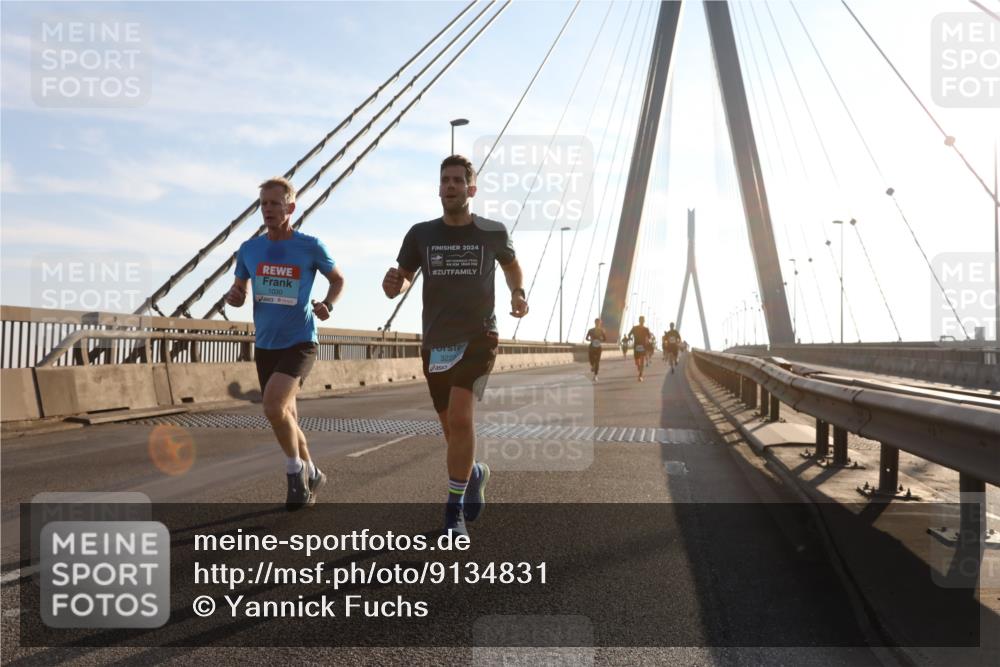 03.10.2025 - Köhlbrandbrückenlauf Yannick Fuchs http://msf.ph/oto/9134831 03.10.2025 08:22:00 Position 1 1030, 2024, 44, 1860, 322 meine-sportfotos.de