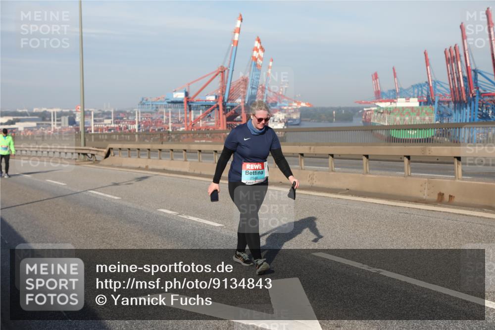03.10.2025 - Köhlbrandbrückenlauf Yannick Fuchs http://msf.ph/oto/9134843 03.10.2025 09:11:56 Position 2 2546 meine-sportfotos.de