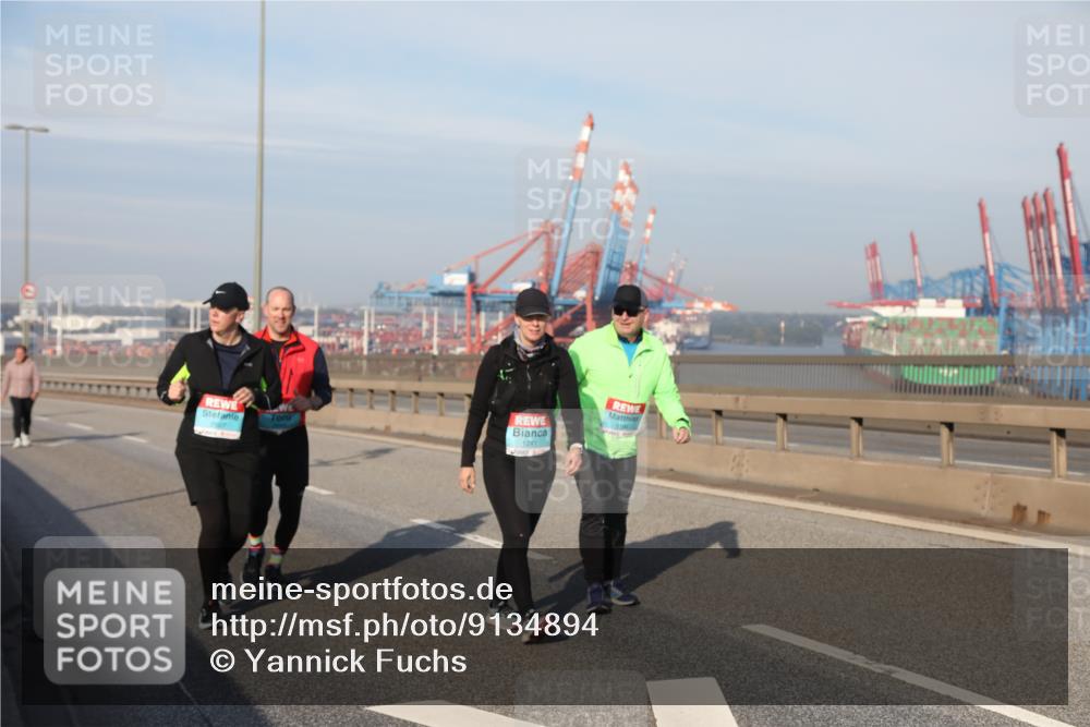 03.10.2025 - Köhlbrandbrückenlauf Yannick Fuchs http://msf.ph/oto/9134894 03.10.2025 09:12:11 Position 2 1241 meine-sportfotos.de