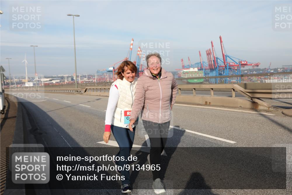 03.10.2025 - Köhlbrandbrückenlauf Yannick Fuchs http://msf.ph/oto/9134965 03.10.2025 09:12:28 Position 2  meine-sportfotos.de