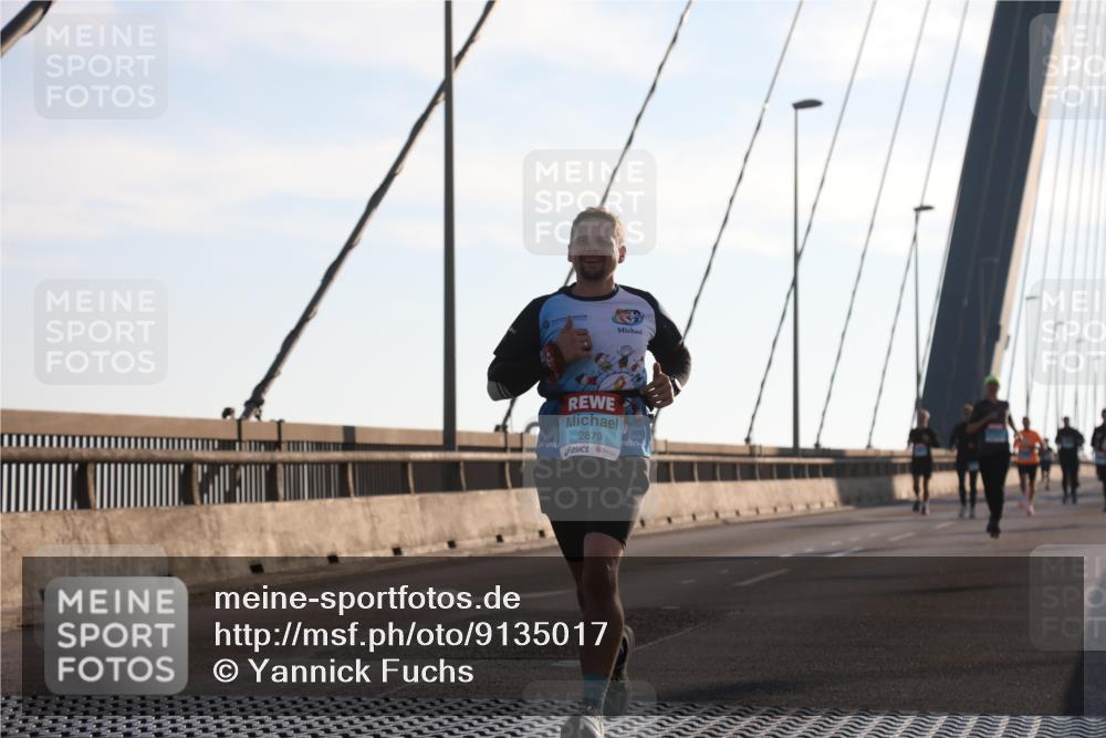 03.10.2025 - Köhlbrandbrückenlauf Yannick Fuchs http://msf.ph/oto/9135017 03.10.2025 08:22:15 Position 1 2879 meine-sportfotos.de