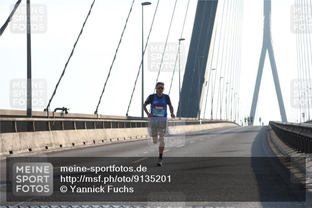 03.10.2025 - Köhlbrandbrückenlauf Yannick Fuchs http://msf.ph/oto/9135201 03.10.2025 08:17:15 Position 2  meine-sportfotos.de