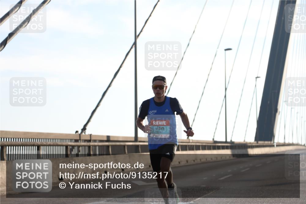 03.10.2025 - Köhlbrandbrückenlauf Yannick Fuchs http://msf.ph/oto/9135217 03.10.2025 08:17:17 Position 2 3247 meine-sportfotos.de