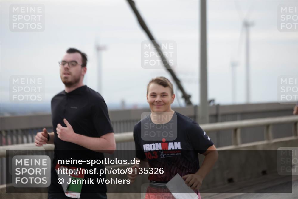 03.10.2025 - Köhlbrandbrückenlauf Jannik Wohlers http://msf.ph/oto/9135326 03.10.2025 16:06:13 Position 1 10, 3 meine-sportfotos.de