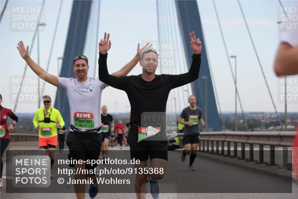 03.10.2025 - Köhlbrandbrückenlauf Jannik Wohlers http://msf.ph/oto/9135368 03.10.2025 15:24:10 Position 1 9416 meine-sportfotos.de