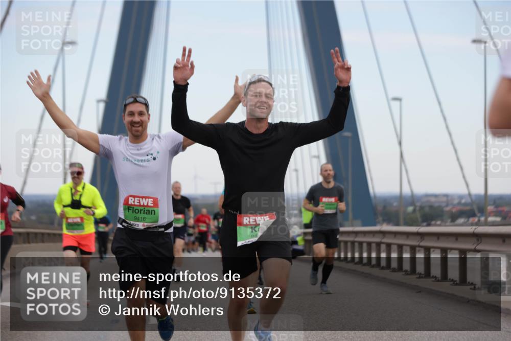 03.10.2025 - Köhlbrandbrückenlauf Jannik Wohlers http://msf.ph/oto/9135372 03.10.2025 15:24:11 Position 1 9416, 94 meine-sportfotos.de