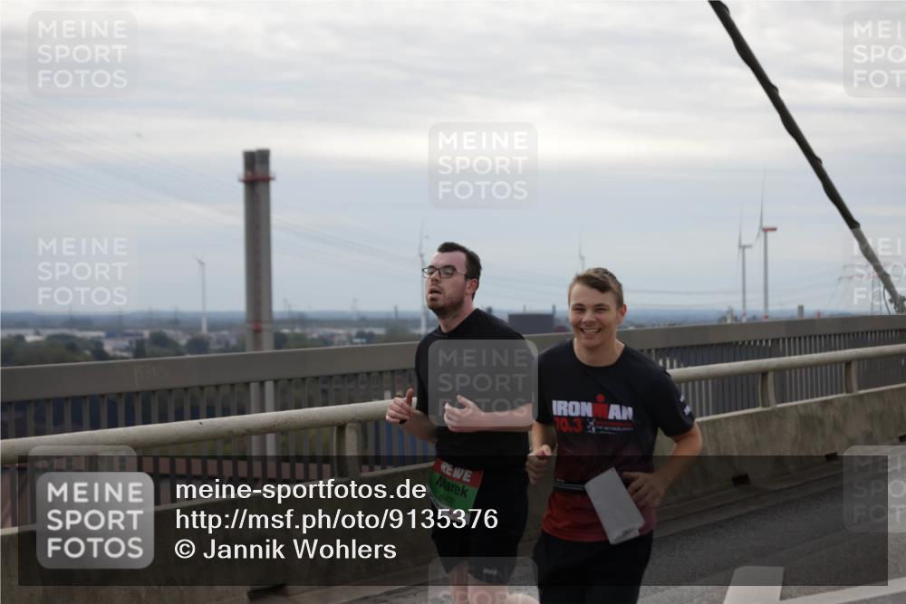 03.10.2025 - Köhlbrandbrückenlauf Jannik Wohlers http://msf.ph/oto/9135376 03.10.2025 16:06:14 Position 1 15310, 8432, 70, 3 meine-sportfotos.de