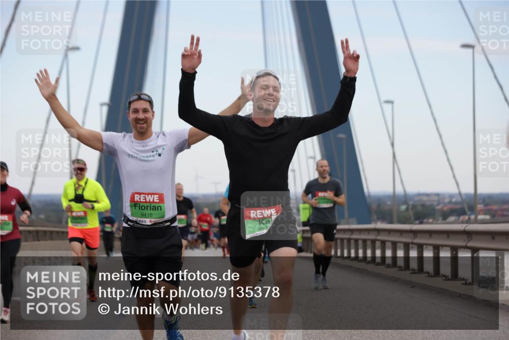 03.10.2025 - Köhlbrandbrückenlauf Jannik Wohlers http://msf.ph/oto/9135378 03.10.2025 15:24:11 Position 1 9416, 941 meine-sportfotos.de