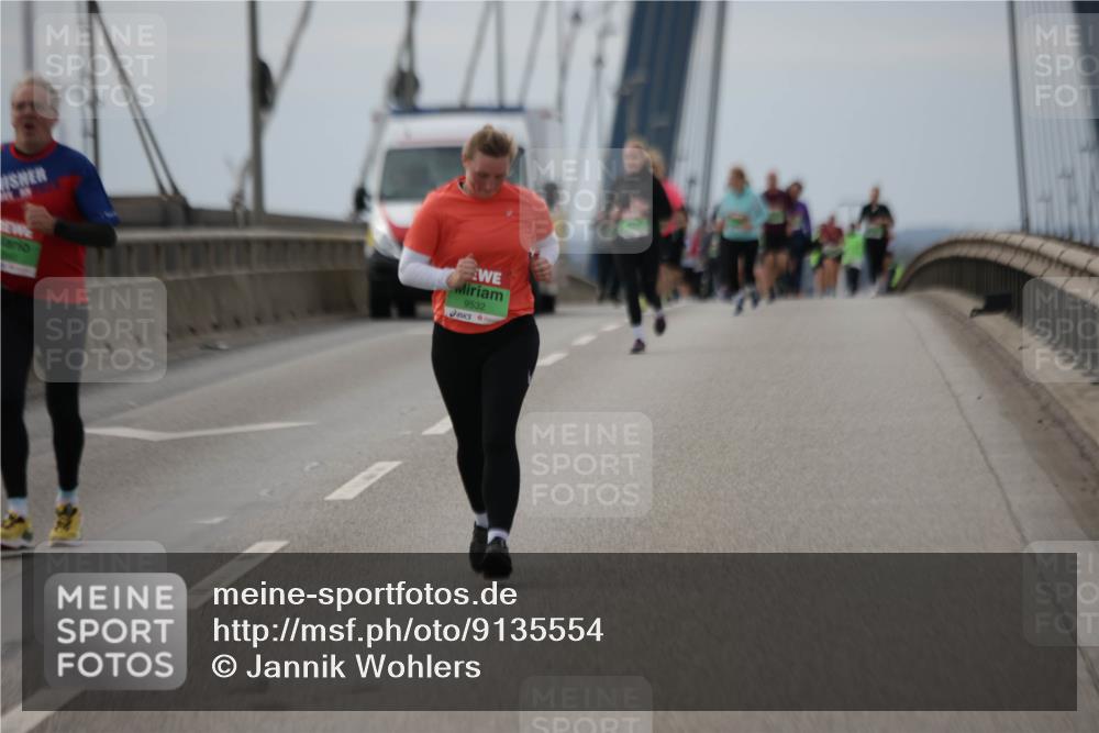 03.10.2025 - Köhlbrandbrückenlauf Jannik Wohlers http://msf.ph/oto/9135554 03.10.2025 16:06:23 Position 1 9532 meine-sportfotos.de