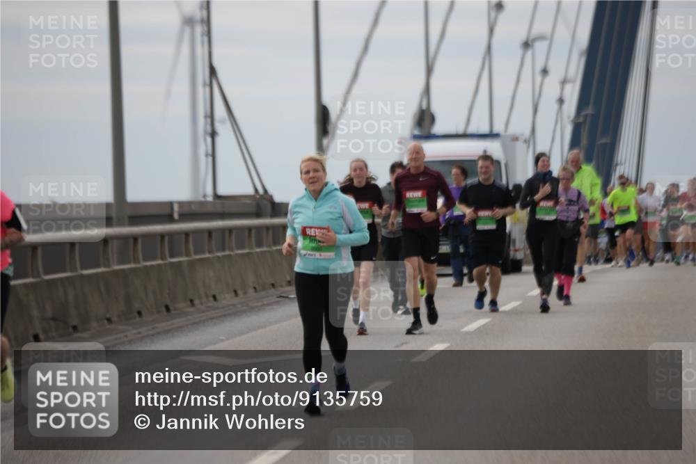 03.10.2025 - Köhlbrandbrückenlauf Jannik Wohlers http://msf.ph/oto/9135759 03.10.2025 16:06:40 Position 1  meine-sportfotos.de