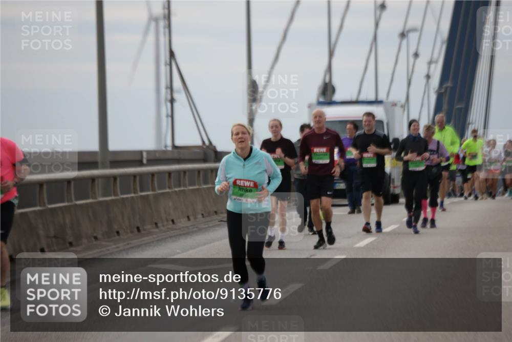 03.10.2025 - Köhlbrandbrückenlauf Jannik Wohlers http://msf.ph/oto/9135776 03.10.2025 16:06:41 Position 1 8500 meine-sportfotos.de