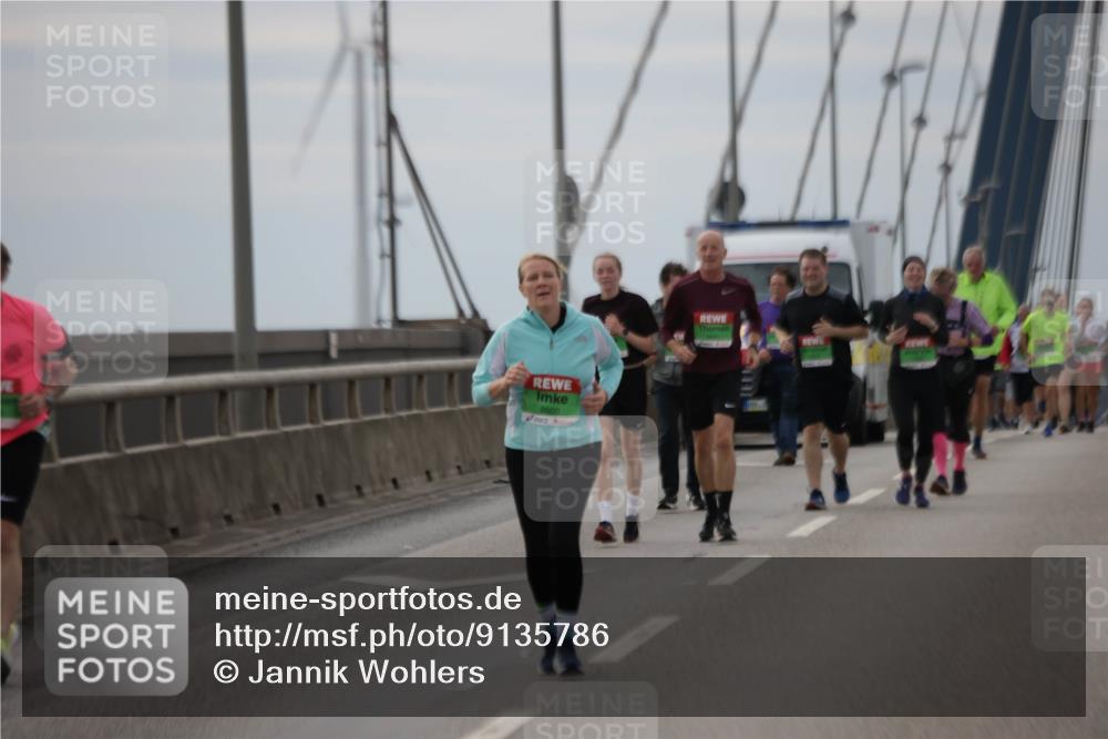 03.10.2025 - Köhlbrandbrückenlauf Jannik Wohlers http://msf.ph/oto/9135786 03.10.2025 16:06:41 Position 1 8500 meine-sportfotos.de