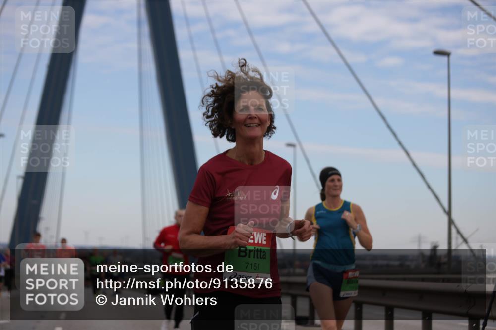 03.10.2025 - Köhlbrandbrückenlauf Jannik Wohlers http://msf.ph/oto/9135876 03.10.2025 15:24:23 Position 1 7151, 7013 meine-sportfotos.de
